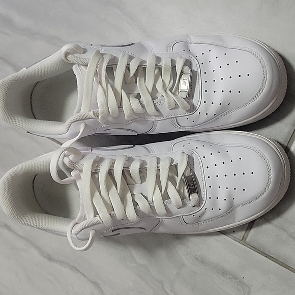 Nike Other - Nike Air Force Flyease  White Men's Sneakers Size US 10